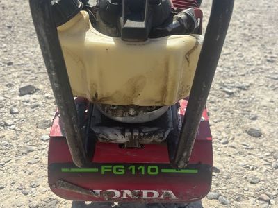 Honda FG110 10 inch tiller