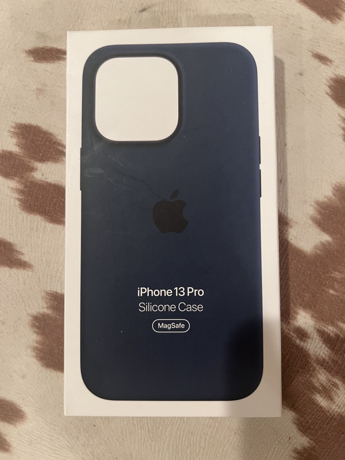 Apple iPhone 13 Silicone Case with MagSafe - Sealed in box - Blue