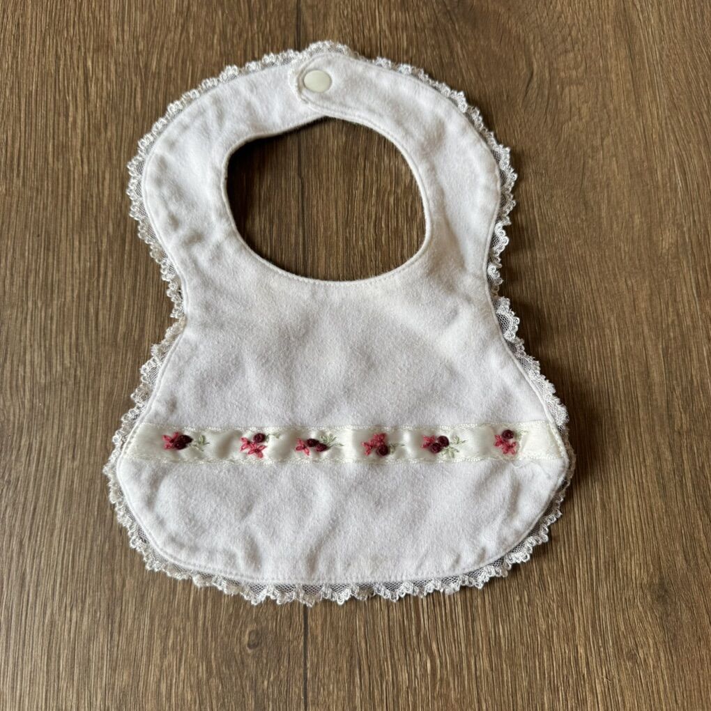 Vintage Gymboree Baby Floral Bud Bib