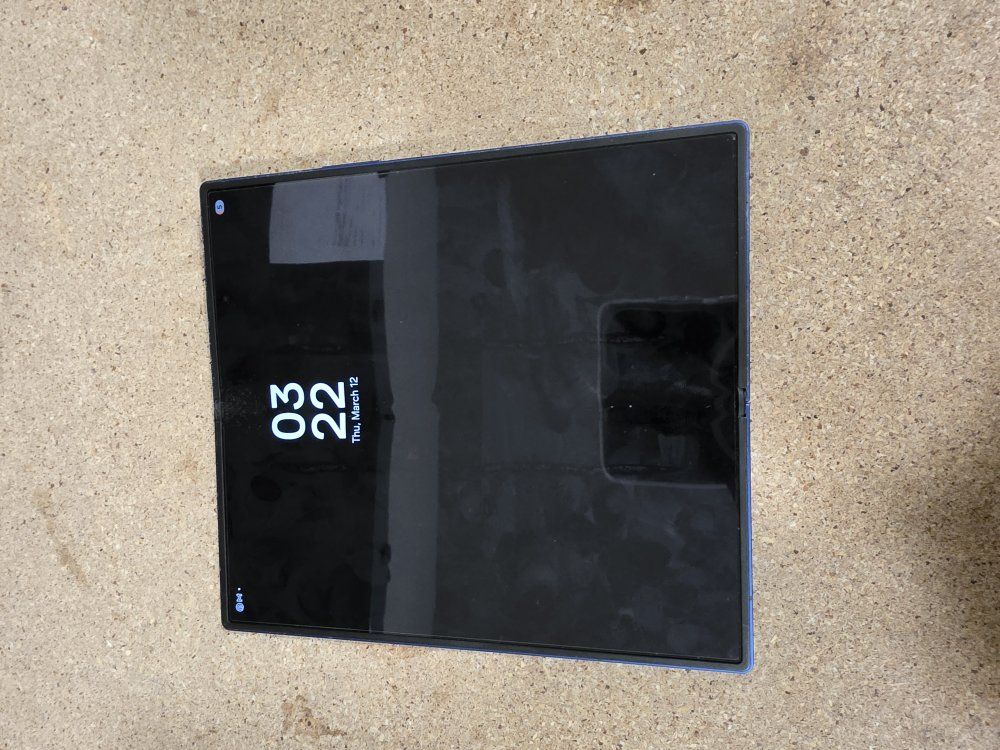 Z Fold 7 512GB Unlocked w/ new case