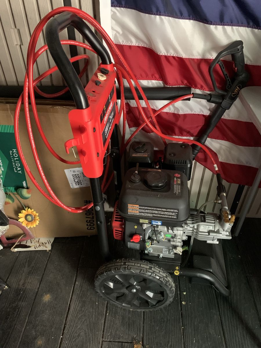 Craftsman 3100 PSI 2.4 GPM Premium Gas Pressure Washer