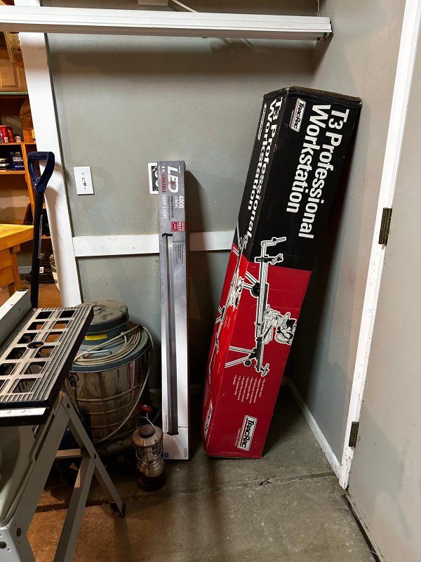 TracRac T3 Professional Miter Saw Workstation