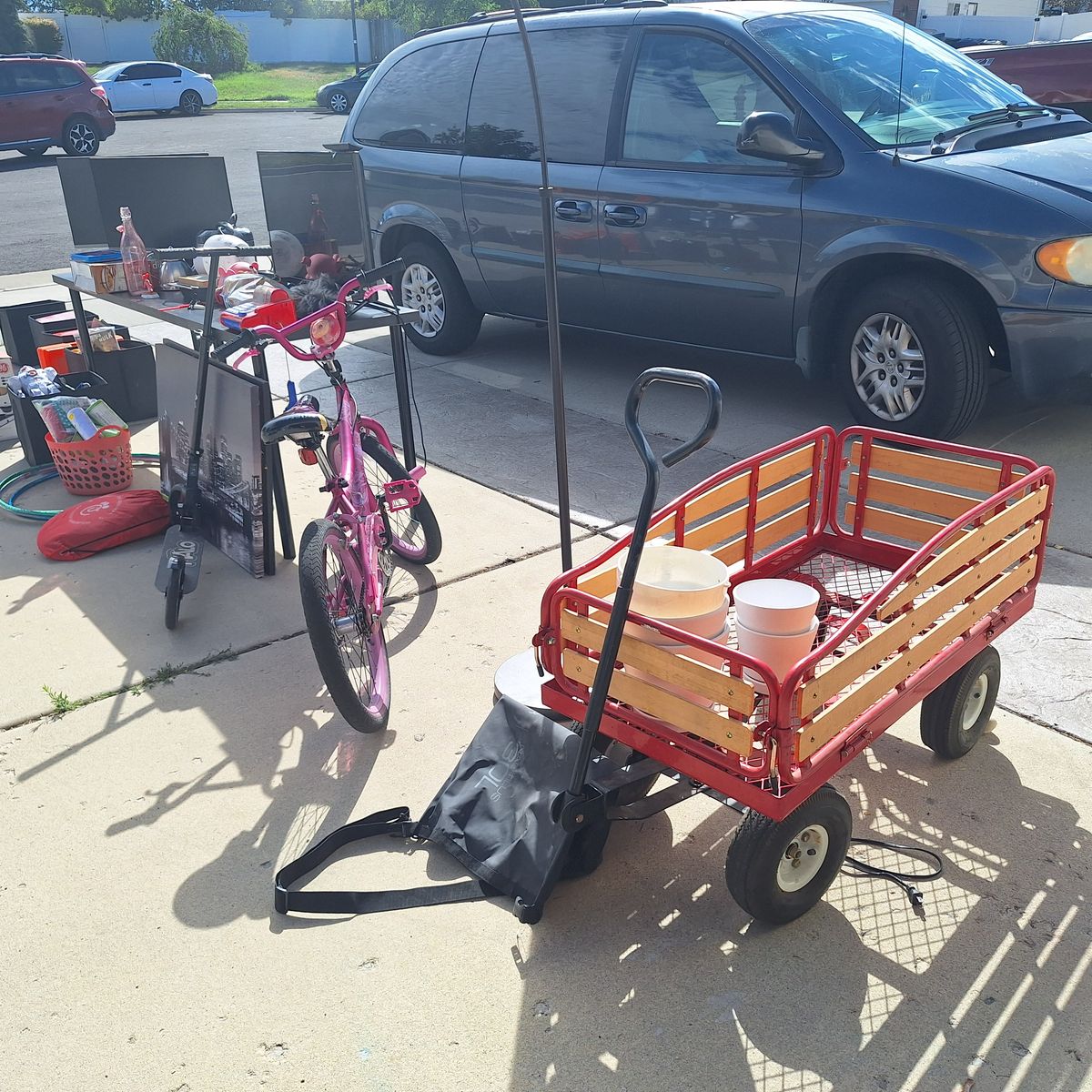 $1 Yard Sale