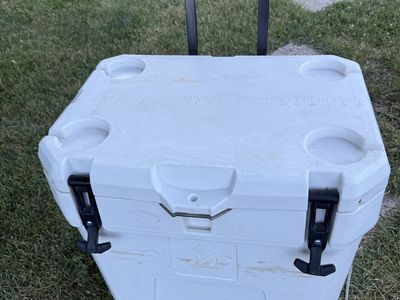 Cooler 35 Qt
