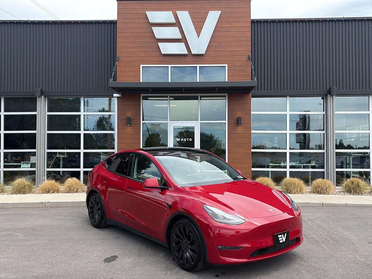 2023 Tesla Model Y Performance