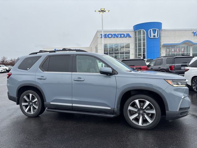 2023 Honda Pilot Touring