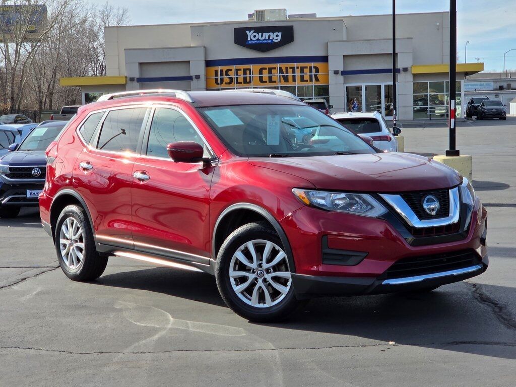 2018 NISSAN ROGUE SV