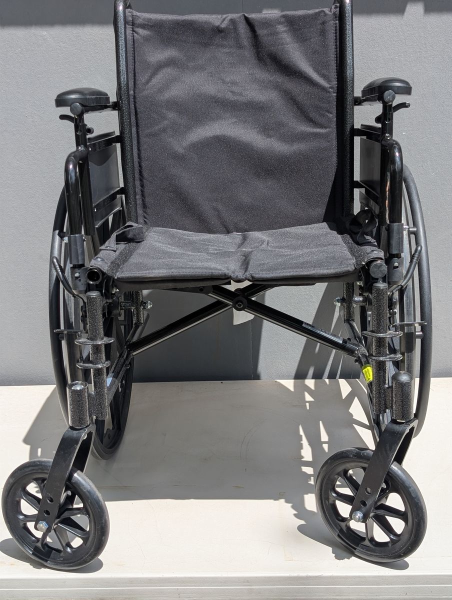 Drive Medical Cruiser III Light Weight Wheelchair