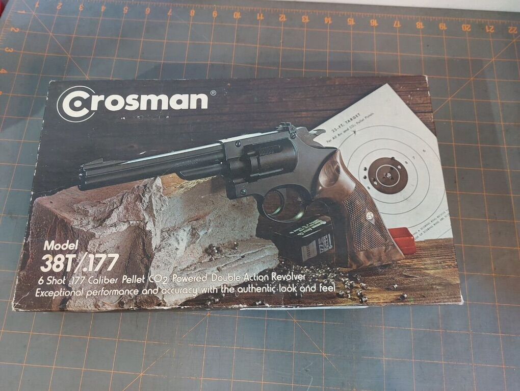 Vintage 1970s Crosman 38T Co2 BB