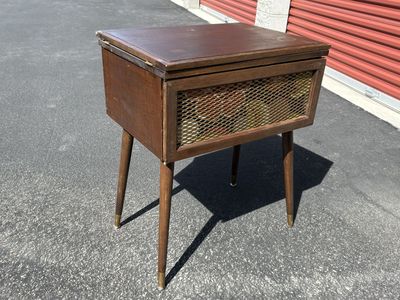 Fantastic vintage Mid Century Modern entryway table, or perfect record player / stereo stand MCM