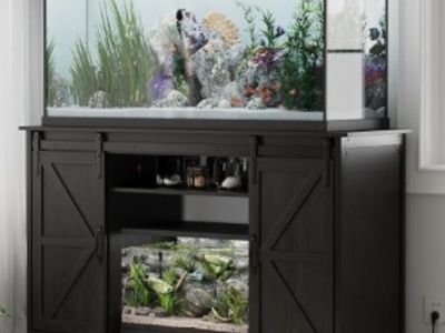 Black fish stand/entertainment center