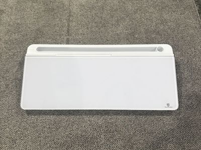 PORTABLE DESKTOP W/WHITE BOARD