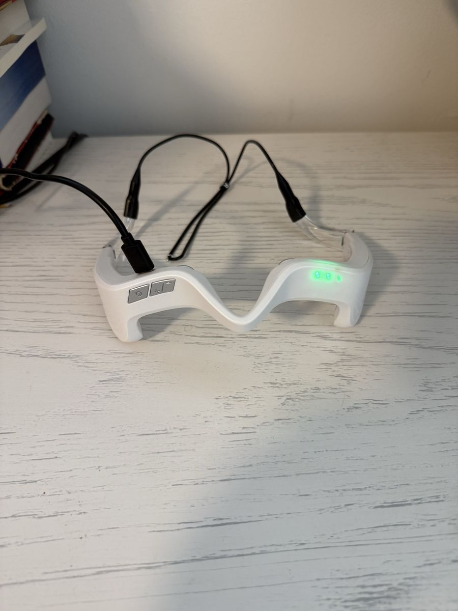 Red Light Therapy Eye Mask - Perfect Condition!