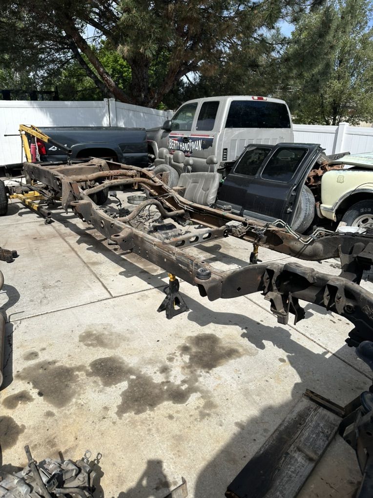 2004 Silverado 2500HD Ext Cab Frame