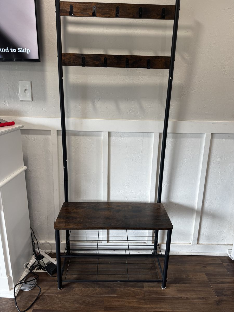 Shoe & coat rack