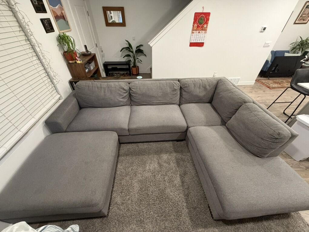 Costco thomasville Artesia Fabric Sectional