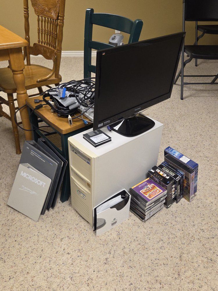 Windows XP PC With Games Collection And Peripherals