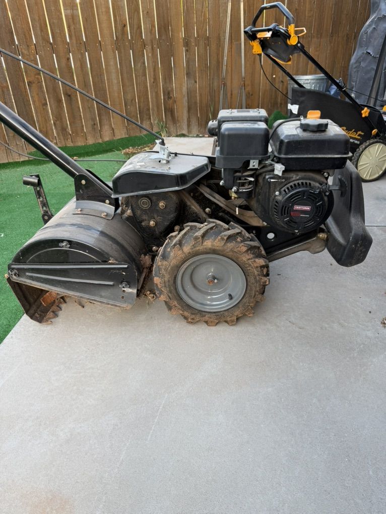 Rototiller Craftsman 208cc