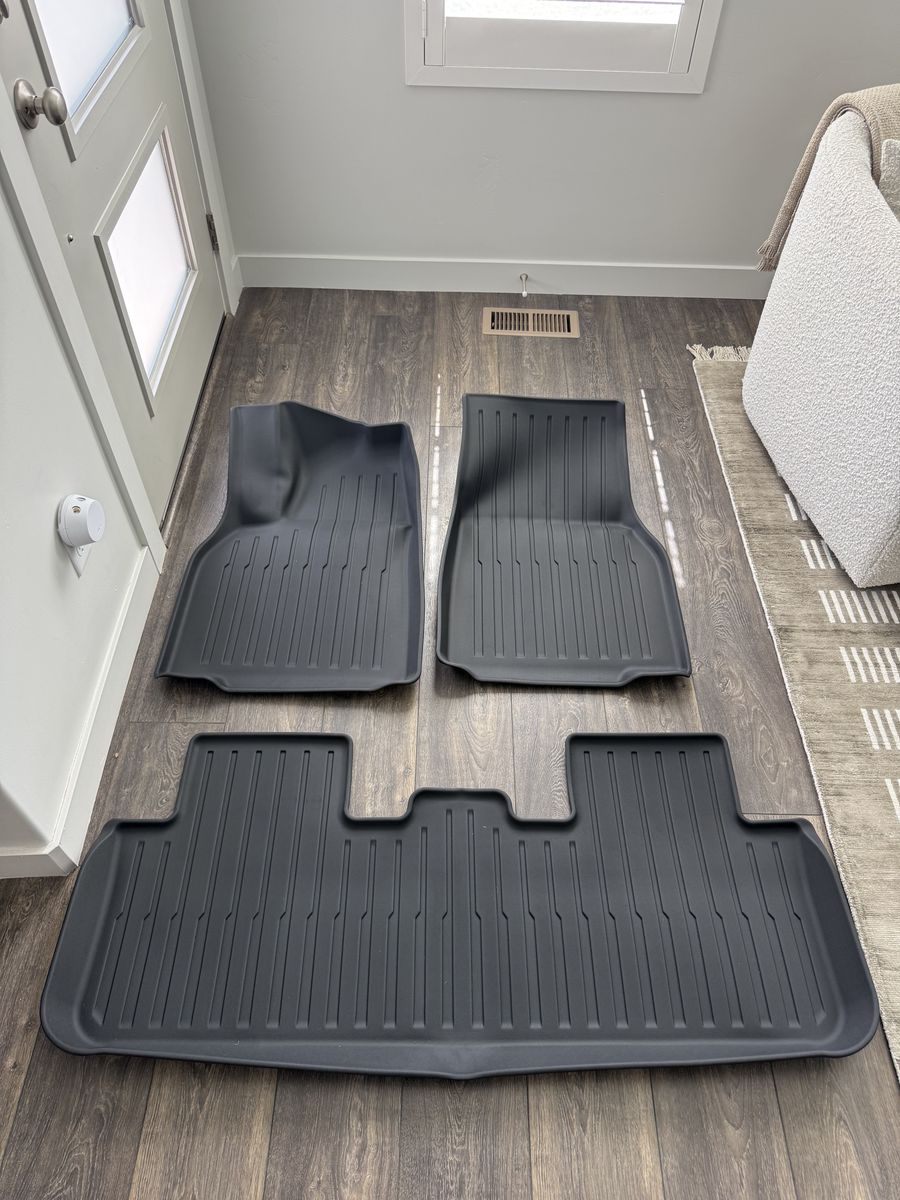 Tesla Model Y Juniper (25-26) All Weather Floor Mats - Front, Passenger and Back Row - NEW/NEVER USED