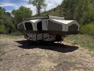 2017 Freedom Rockwood 2318G Pop-Up Camper