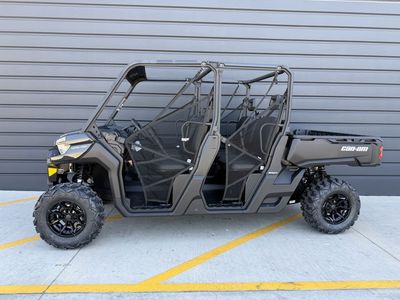 2026 Can-Am® Defender MAX DPS HD9 Stealth Black
