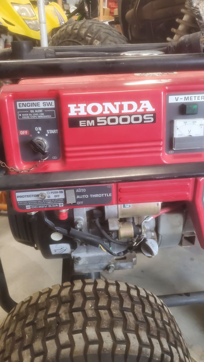 Honda EM5000S Generator 