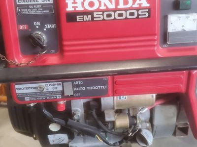 Honda EM5000S Generator