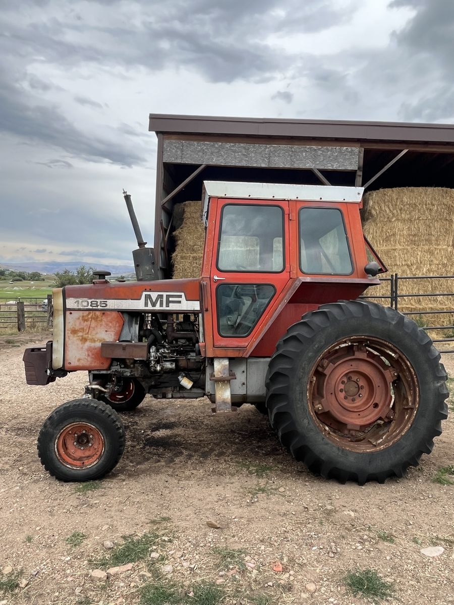 1974 MASSEY FERGUSON TRACTOR