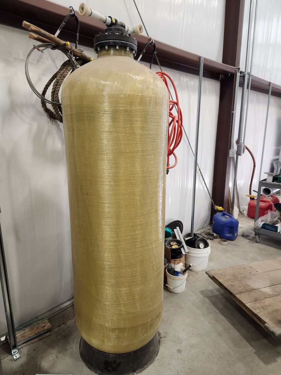 Wave Cyber 24 x 72 pressure tank