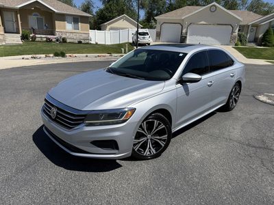 2020 Volkswagen Passat 2.0T SEL Premium