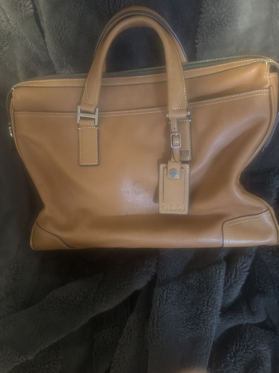 Tumi Briefcase - Luggage Overnight attache