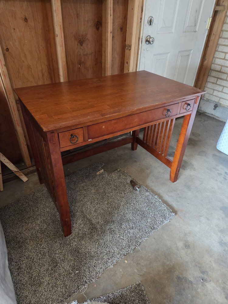 Wooden Writing Desk with Keyboard Tray and Drawers