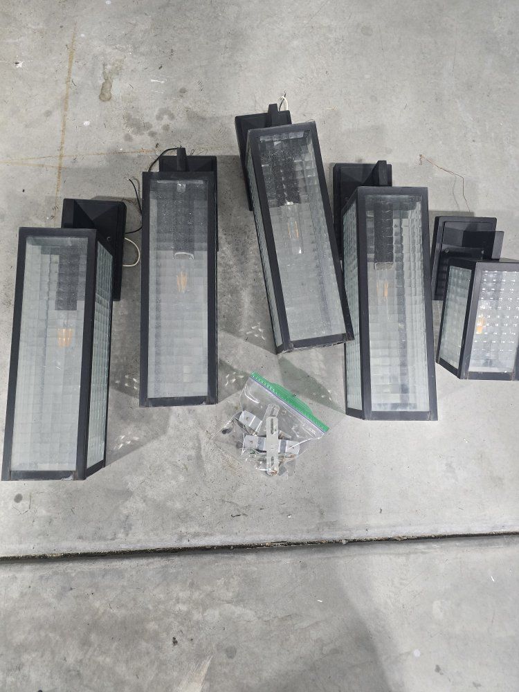 Outdoor Garage Lights