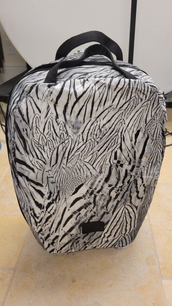 Samsonite Black Label McQueen Crocodile A12 Upright