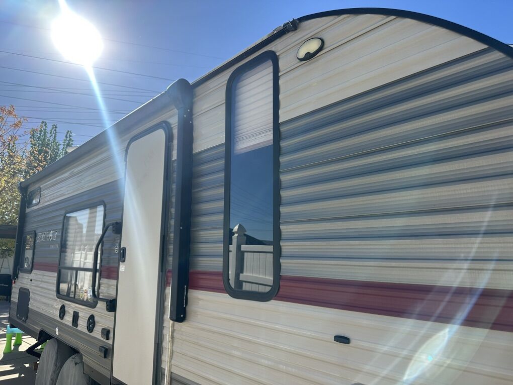 2018 Special Edition Grey Wolf