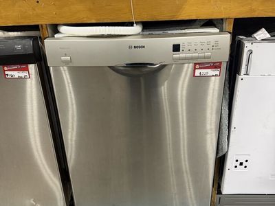 VERY RELIABLE BOSCH STAINLESS STEEL DISHWASHER