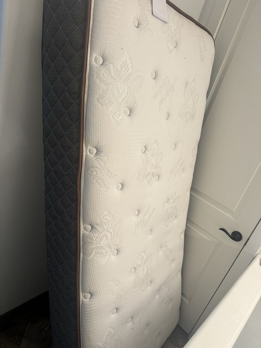 Twin $80