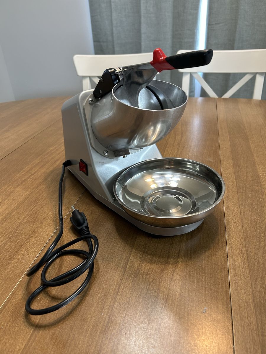 Electric Ice Shaver Machine - Silver - Snow Cone Maker