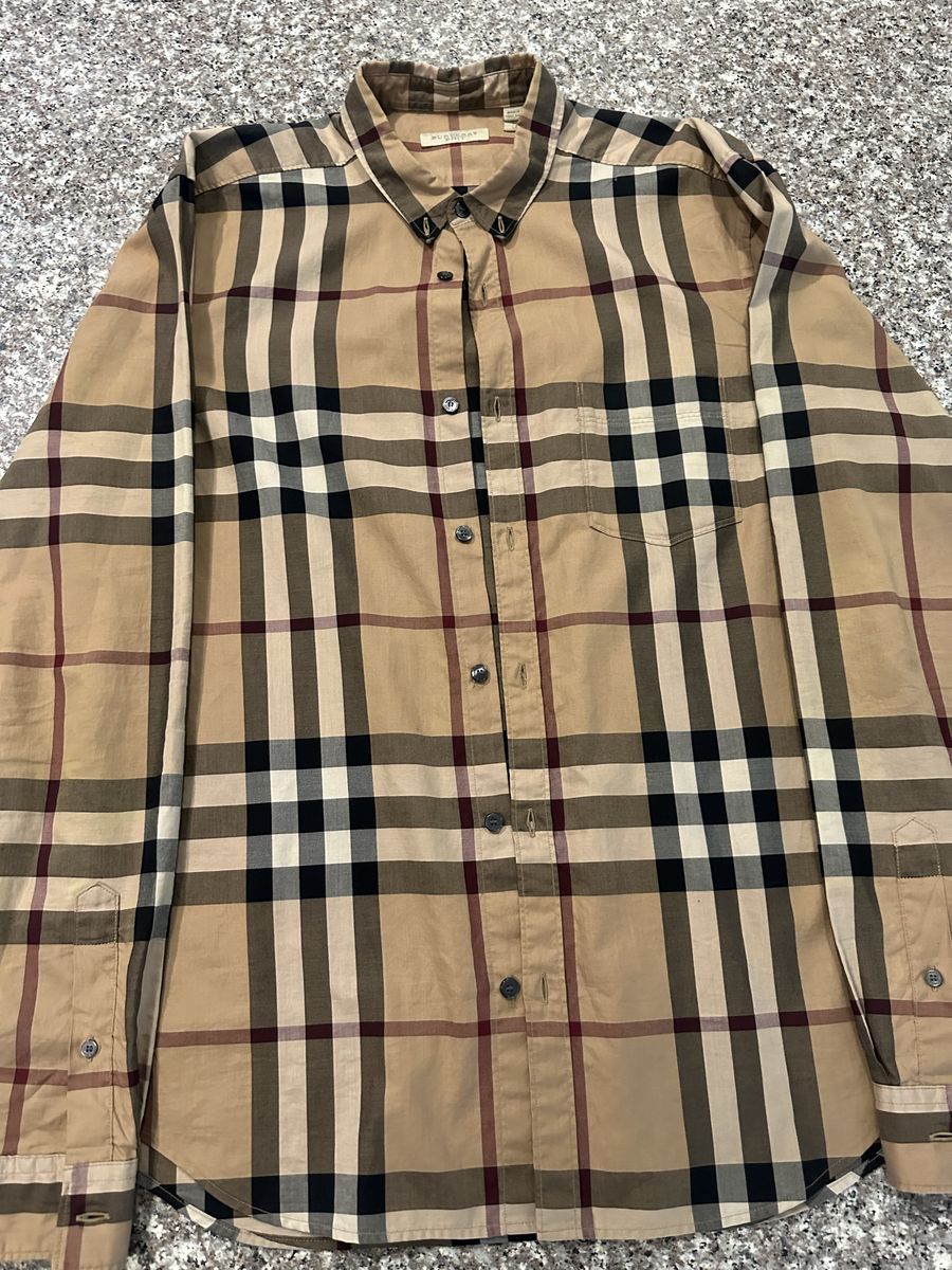 Burberry Button Up Long Sleeve Size Large
