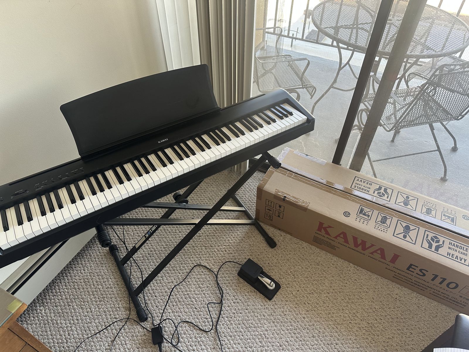 Kawai ES110 Keyboard, Foot Pedal And Stand