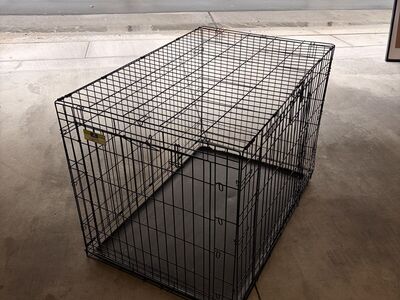 Folding Metal Dog Crate/Kennel