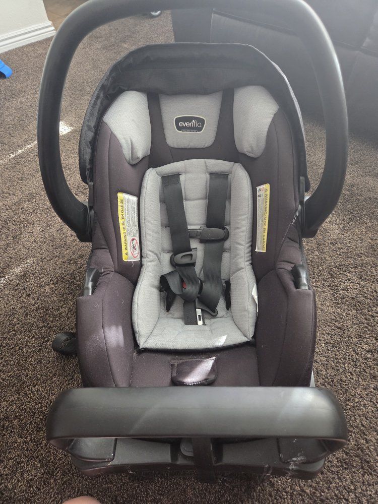 Evenflo Infant Car Seat with Base - Black and Grey