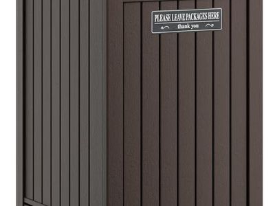 *AVAST, YE PORCH PIRATE SCUM!!!*