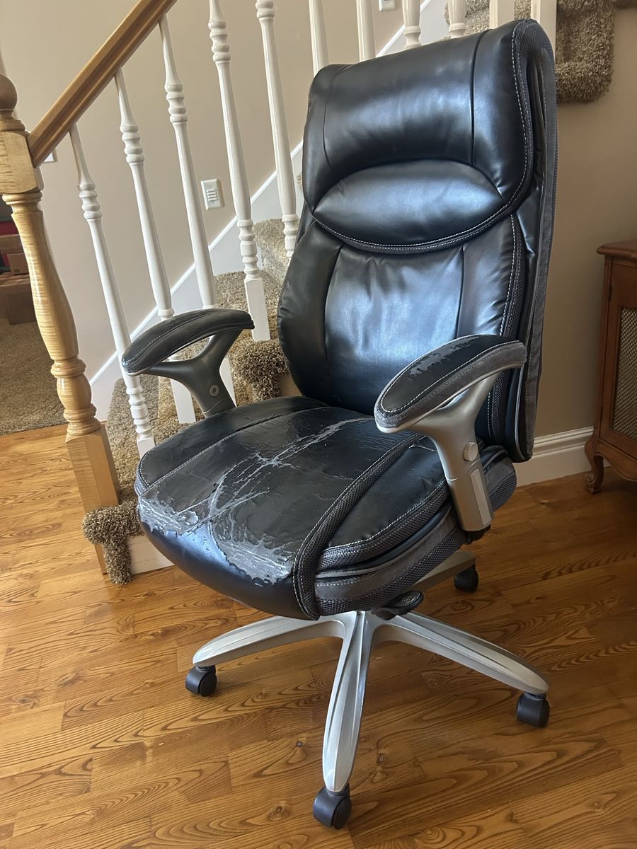 Serta office chair
