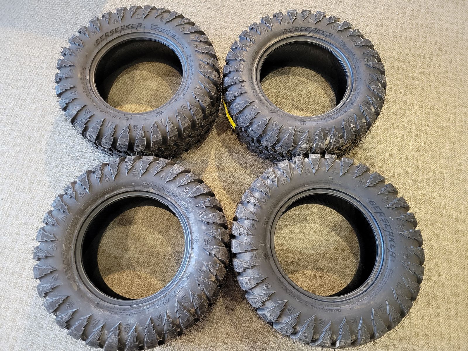 Braven Berserker 28x10r15 UTV Tires