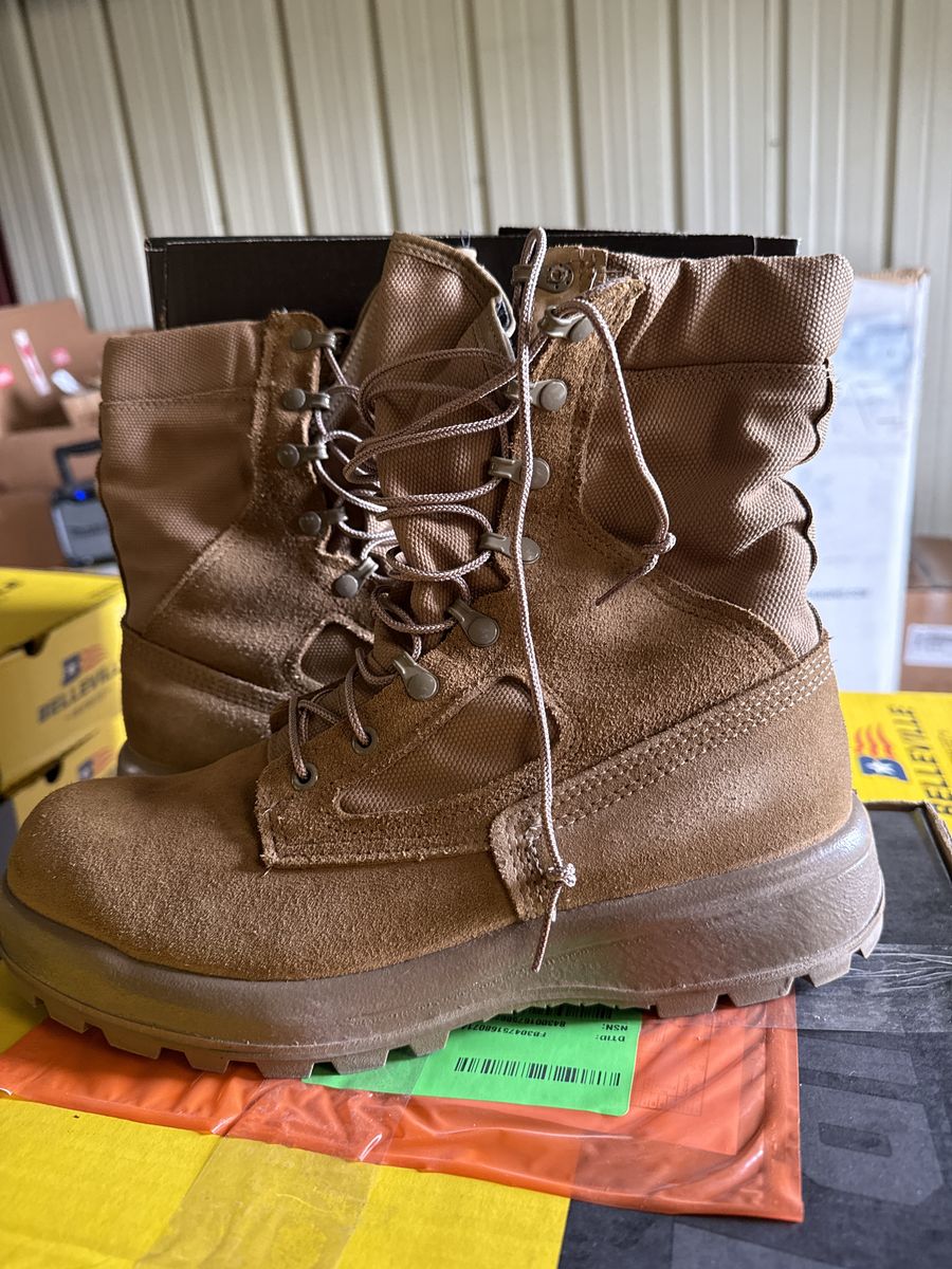 Mens Tan Combat Boots belleville Size 10 Regular
