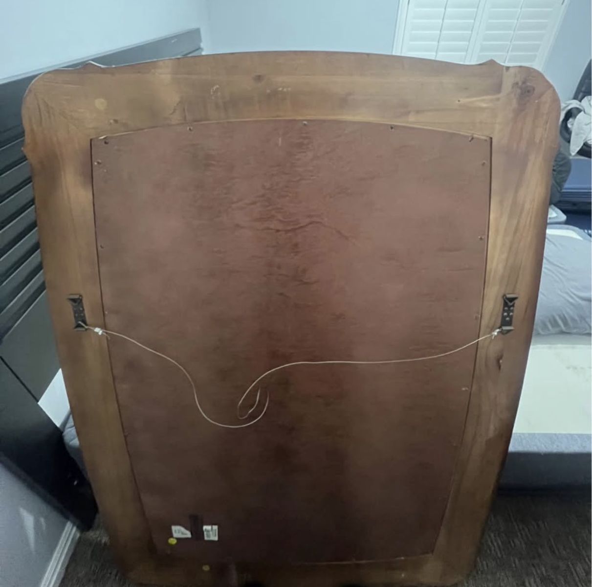 Main image 2