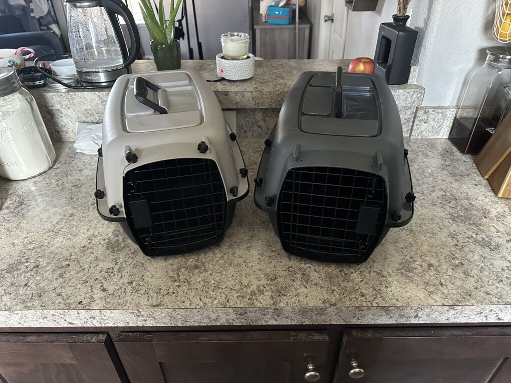 Small Pet - Pet Carriers