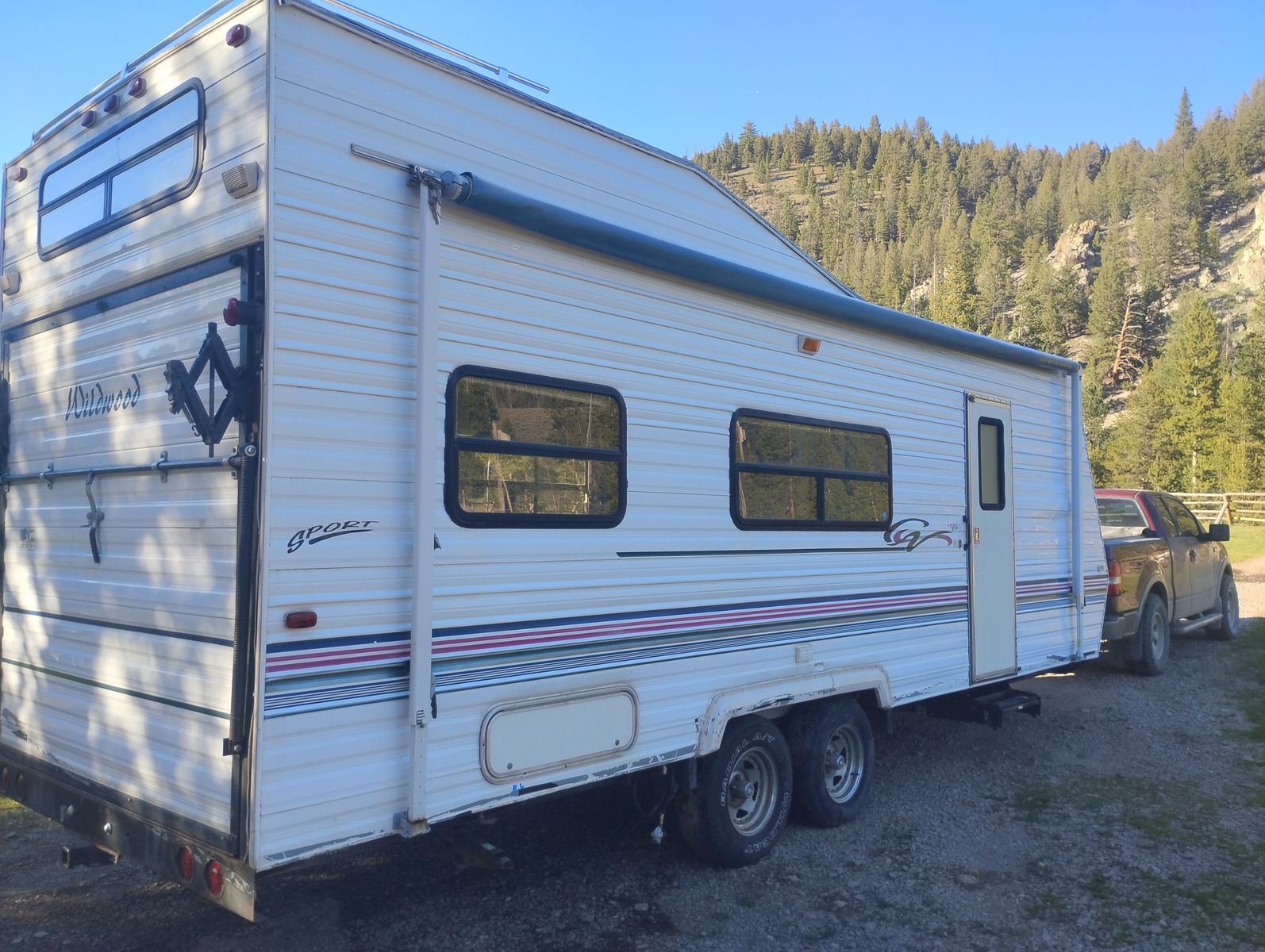 Wildwood 2000 Toy Hauler