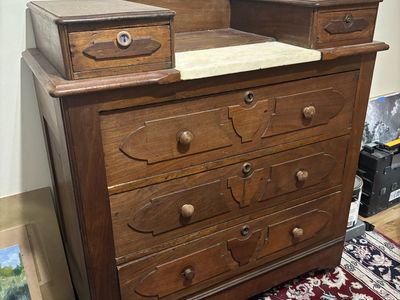 Antique Mahogany 3 drawer dresser